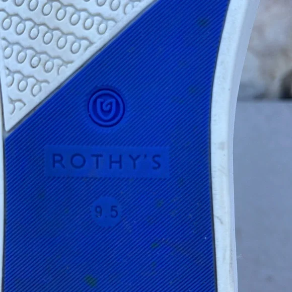 Rothy's Cream and Blue Slip-On Loafers size 9.5 - Picture 5 of 8